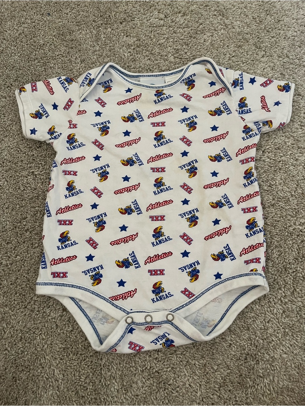 Kansas Jayhawks NCAA Basketball Baby Toddler Bodysuit Size 24 Months White *READ